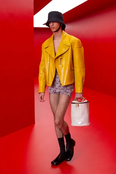Look 14